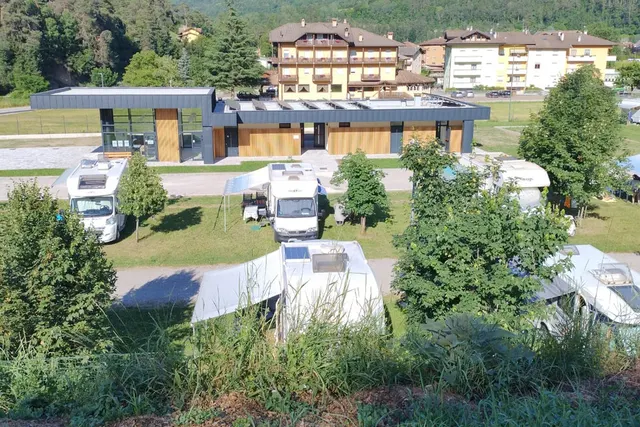 Area sosta Camper Comano