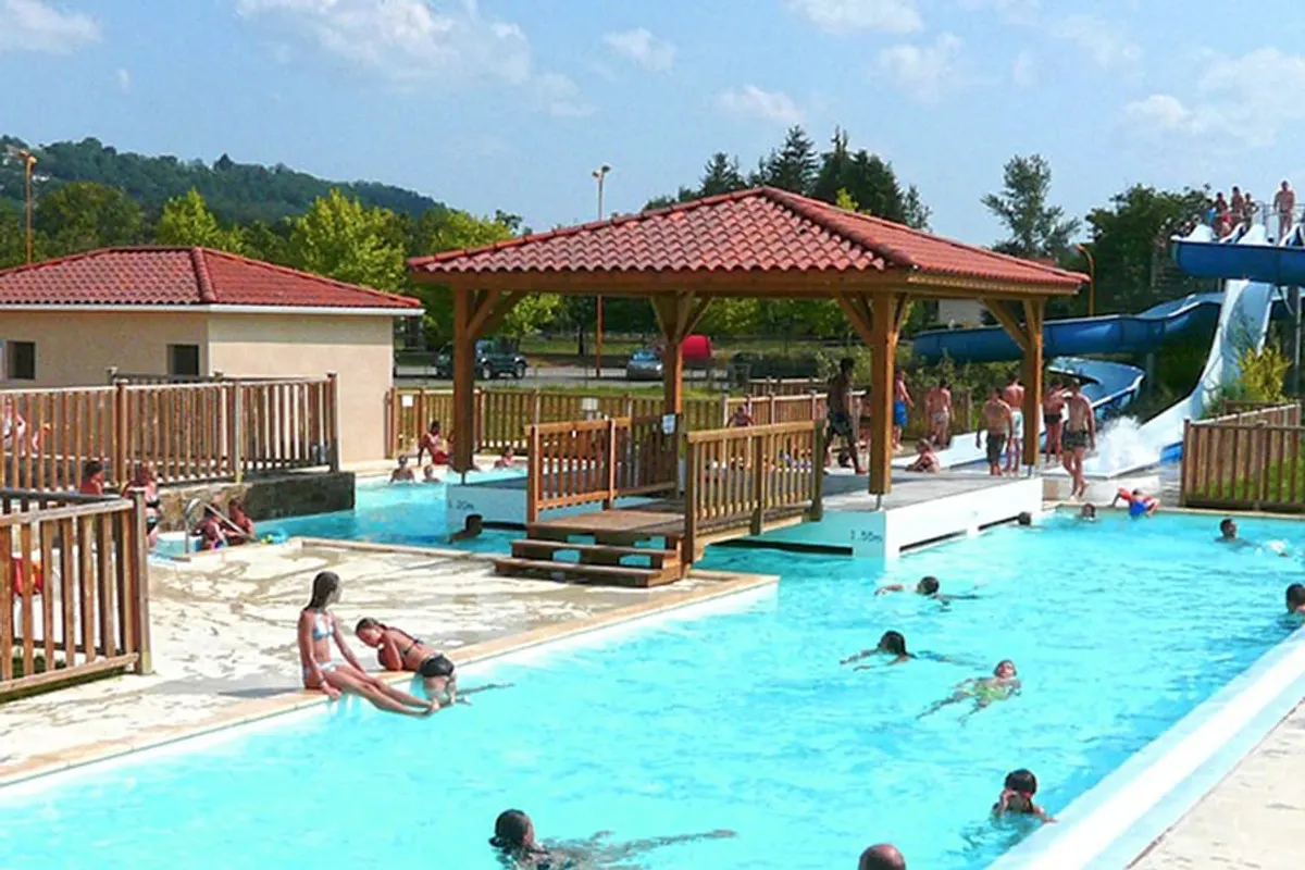 Camping Ushuaïa Villages Le Port de Lacombe