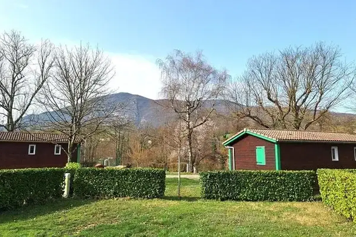 Camping les Bords de Lyonne