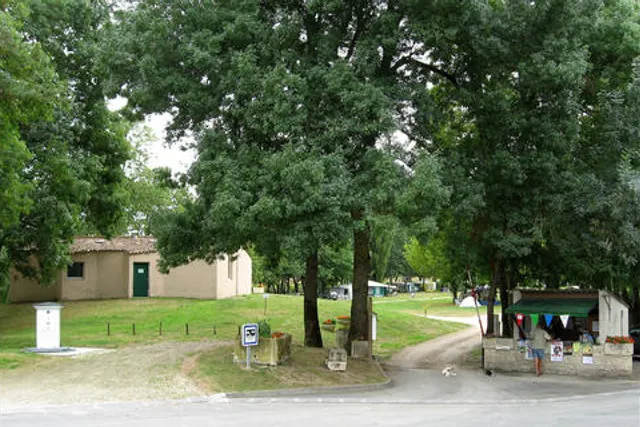 Camping municipal La Fontaine du Pré Saint-Jean