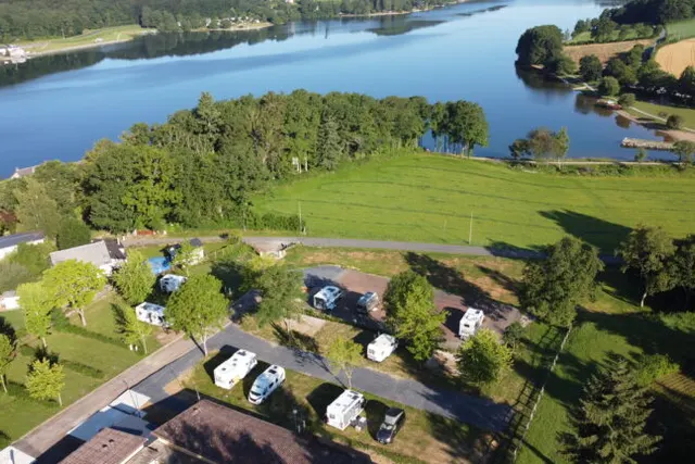 Aire de Camping Car de Villefranche de Panat