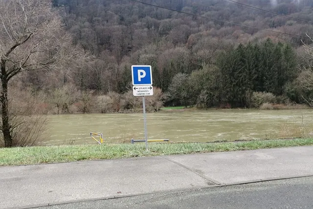 Aire camping-cars à Laissey - Vallée du Doubs