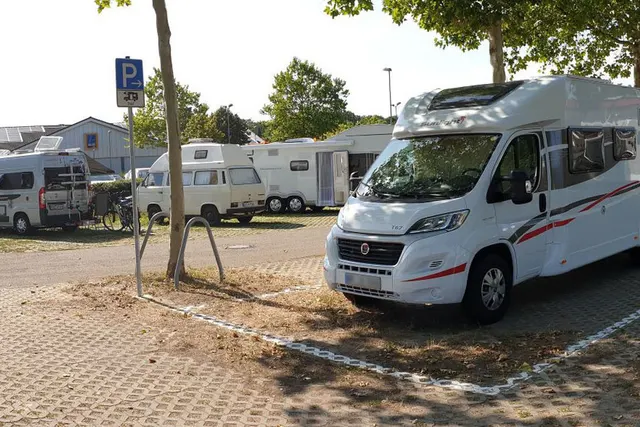 Wohnmobilstellplatz Schwetzingen