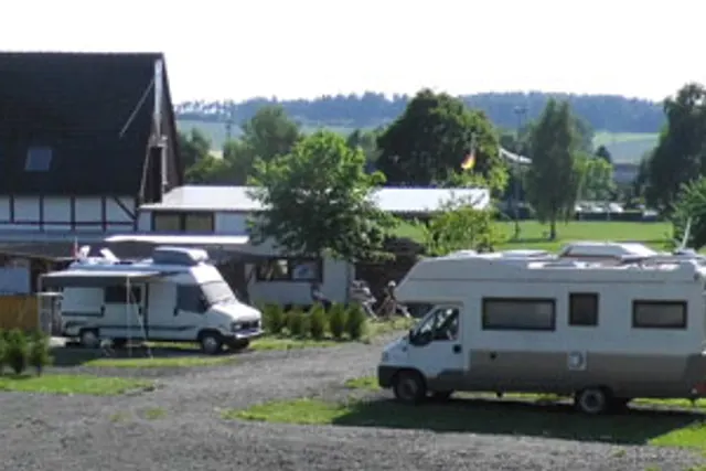 Wohnmobilstellplatz Hobbywiese