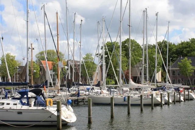 Camperplaatsen β Pekelharinghaven - Medemblik