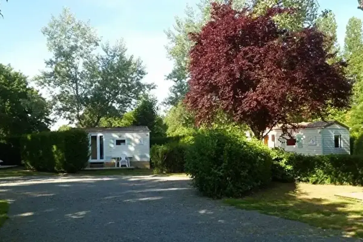 Camping Le Pont Rouge
